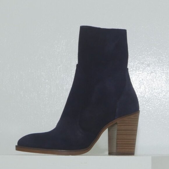 Crosswalk Pico Blue Suede ankle booties 38 - Picture 2 of 10